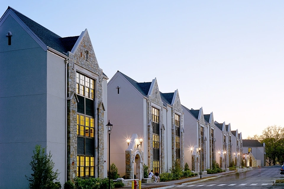 StJohns_University_Founders_Village_Verdant